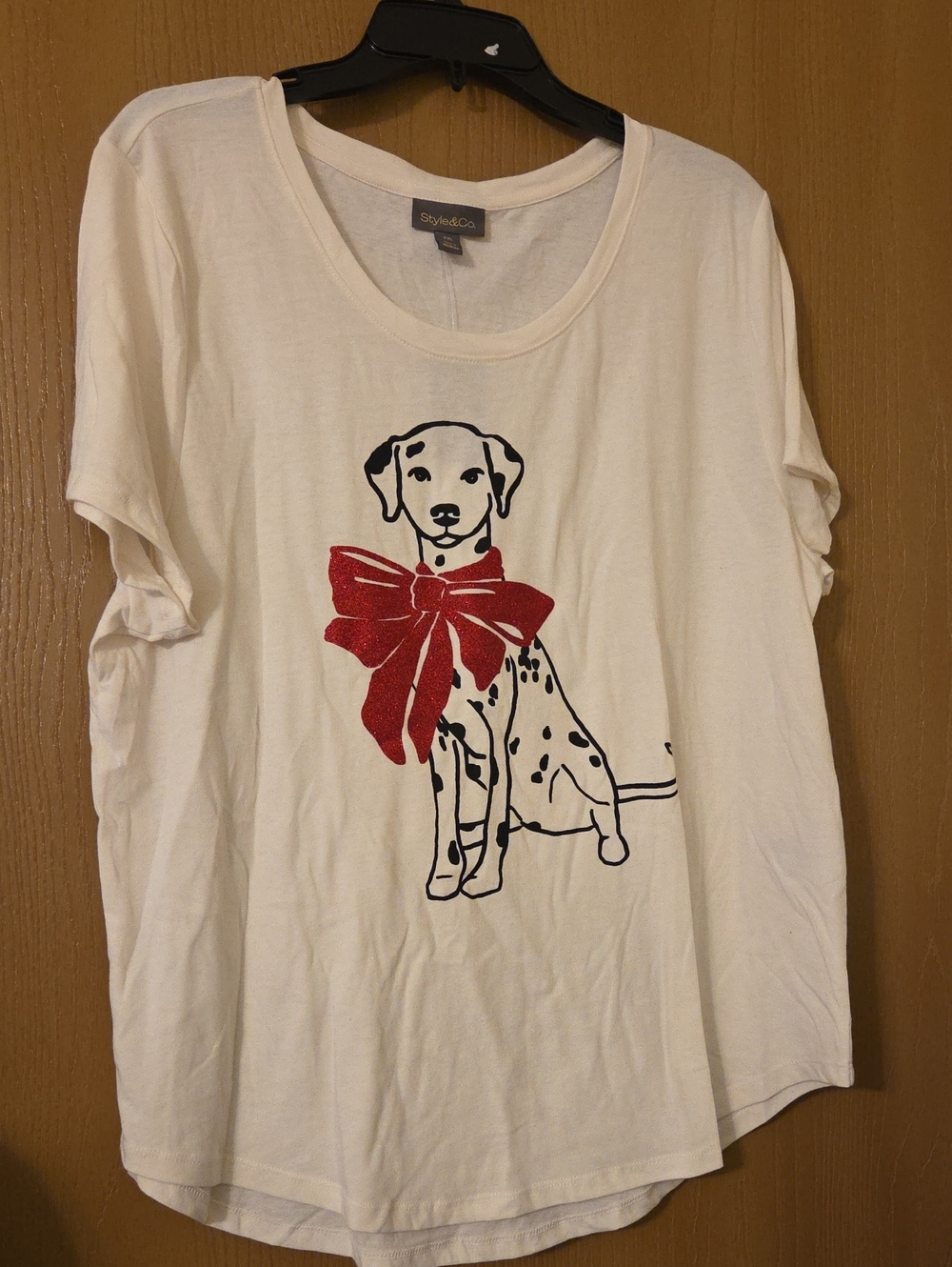 Style & Co. Cream Graphic Tee with Red Bow Dog Print...NWT size Xxl